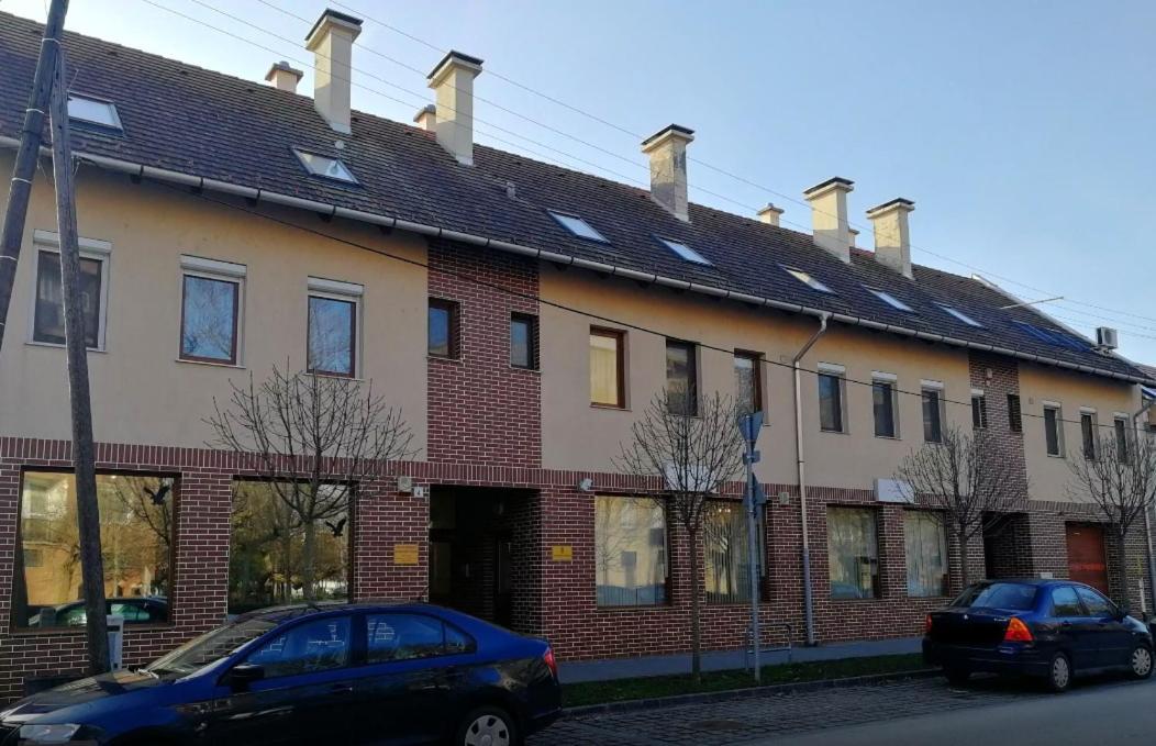 Kamilla Apartman Makó Kültér fotó